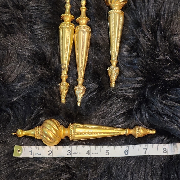4 Vintage Large Gold toned Finial Style Ornaments - Picture 5 of 7
